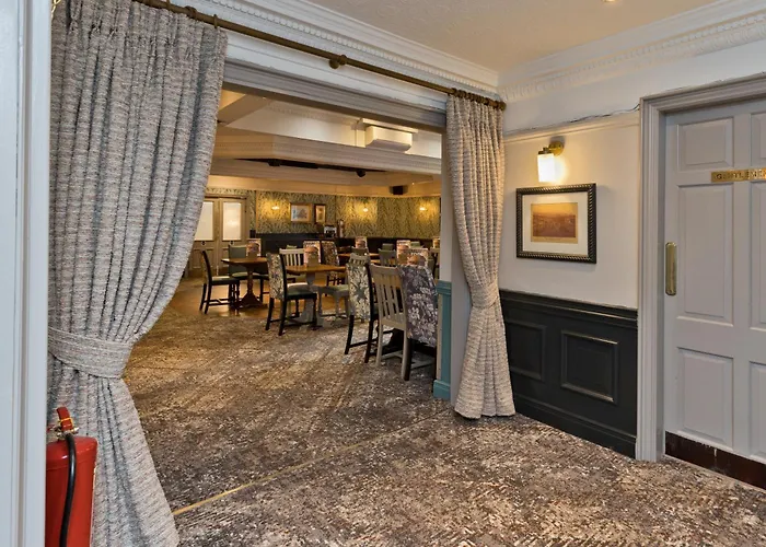 Blue Bell Lodge Hotel